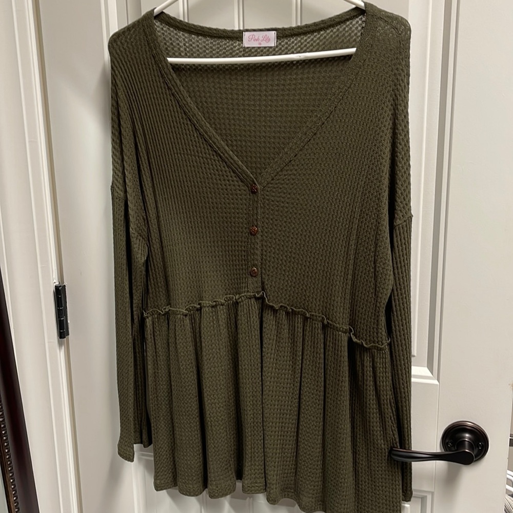 Long sleeve peplum top